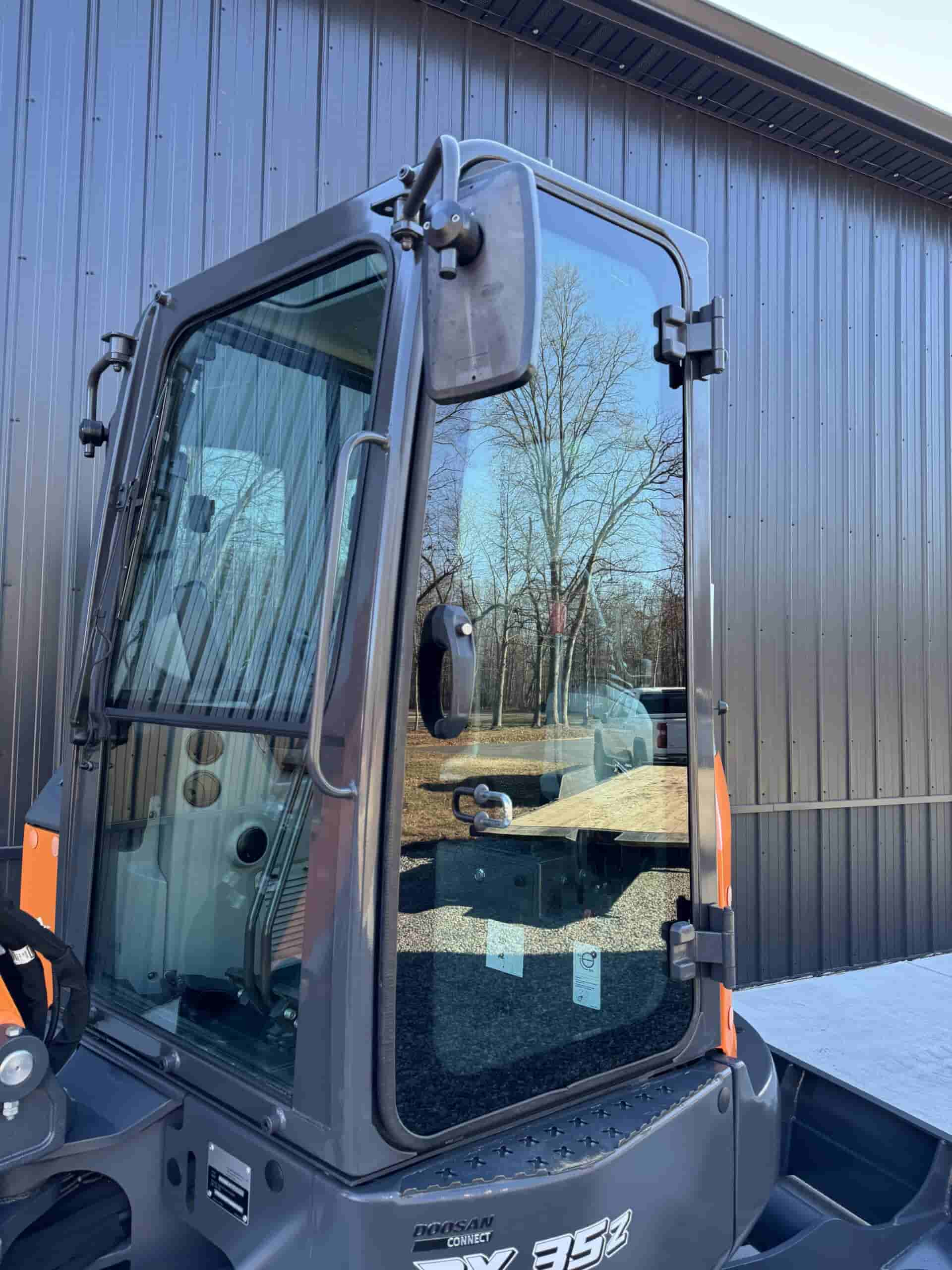 2022 DOOSAN DX35Z-7 LIKE NEW!
